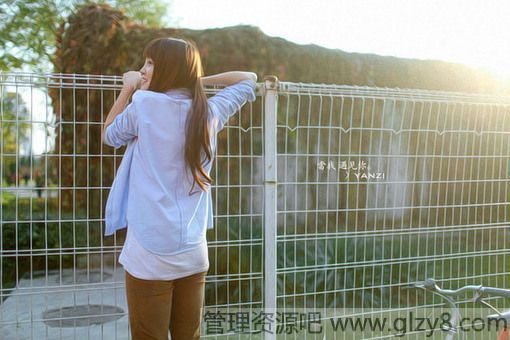 《幸福》诗歌