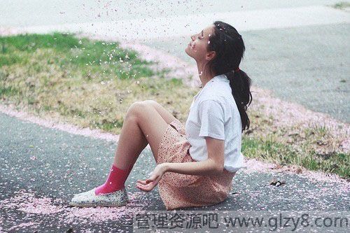 新娘婚纱里穿什么内衣？ 婚纱中的“内衣政策”