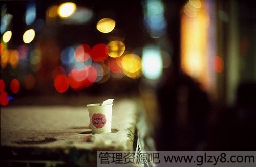 ְ๤ѵ-ʿ