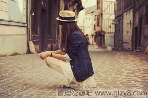 Ů˼е鰮