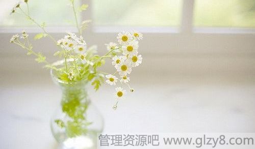 唱自己的歌,跳自己的舞,讲自己的故事