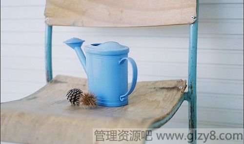 唱自己的歌,跳自己的舞,讲自己的故事