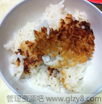 饭煮糊后怎么去除糊味