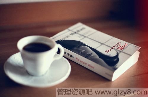 关于建军节的诗歌:最可爱的人