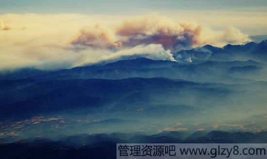 坐飞机要选靠窗座位的10个理由