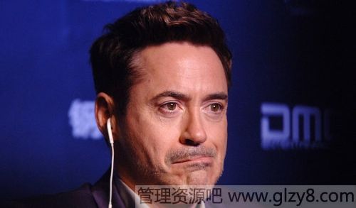 不高兴时为什么会撇嘴