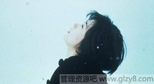˸鷶