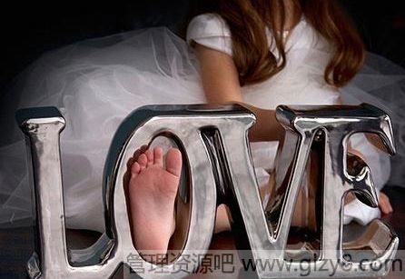 Ů˻ǰһҪʵ