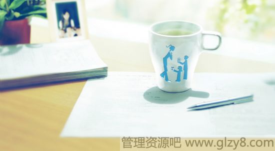 䣡