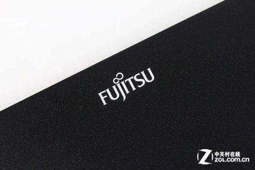 富士通LIFEBOOK SH782评测