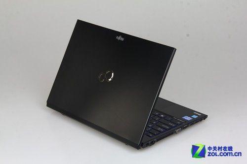 富士通LIFEBOOK SH782评测