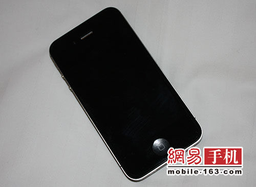 最低存3880可0元购机 电信C网iPhone4套餐曝光