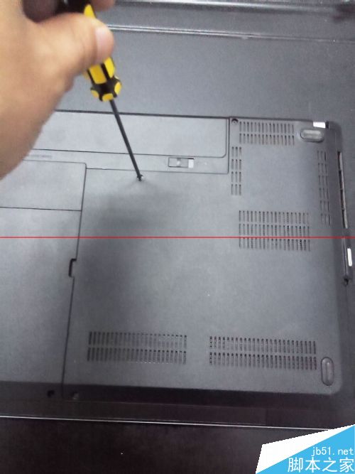 联想笔记本增加NGFF固态硬盘安装的具体教程