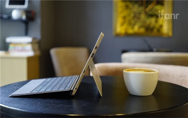 ᱡSurface 3ô