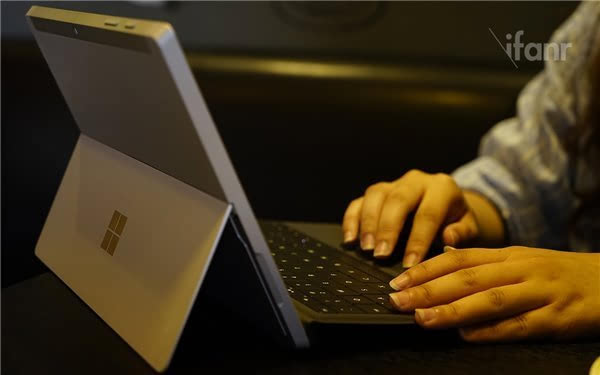 ᱡSurface 3ô