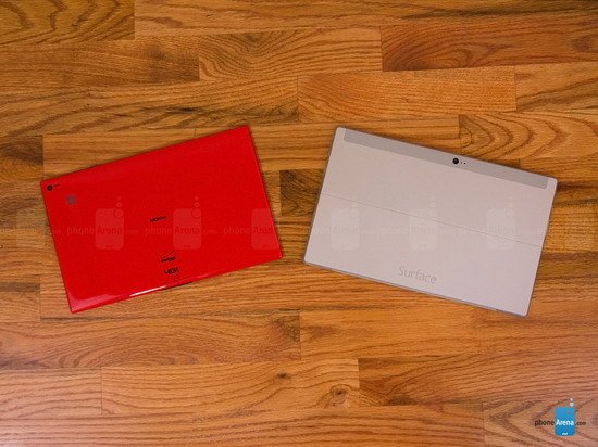 诺基亚Lumia 2520对比微软Surface 2