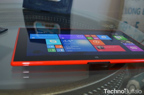 Lumia 2520外型出众硬件强大