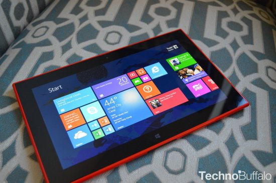 Lumia 2520外型出众硬件强大