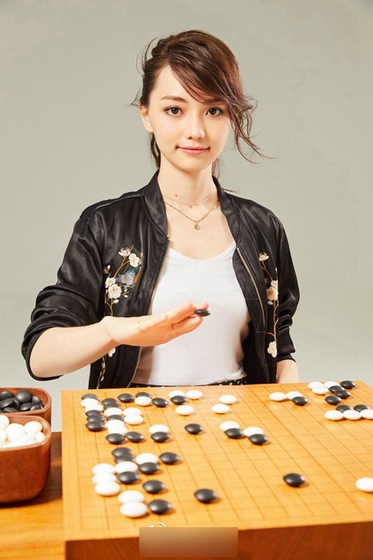 围棋第一美女清纯写真曝光：清新天使面容