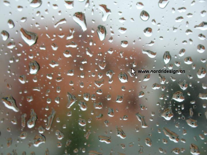 雨珠背景PPT模板